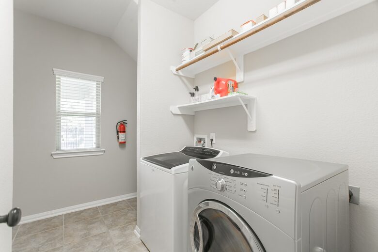 Scenic Serenity in The Woodlands’ Creekside Village - The Woodlands, Texas