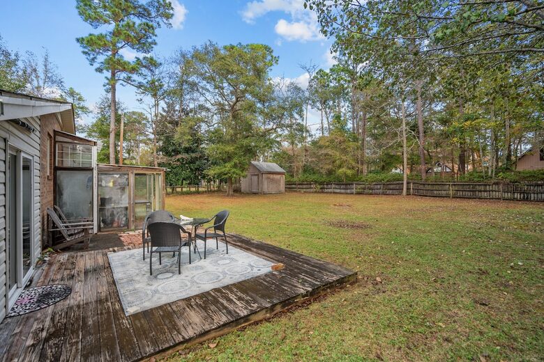 Mid-Century Elegance Near the Coast - Wilmington, North Carolina
