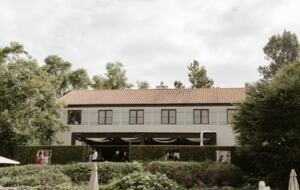 Luxury Meets Nature in this Tranquil Country Haven - Aongatete, New Zealand