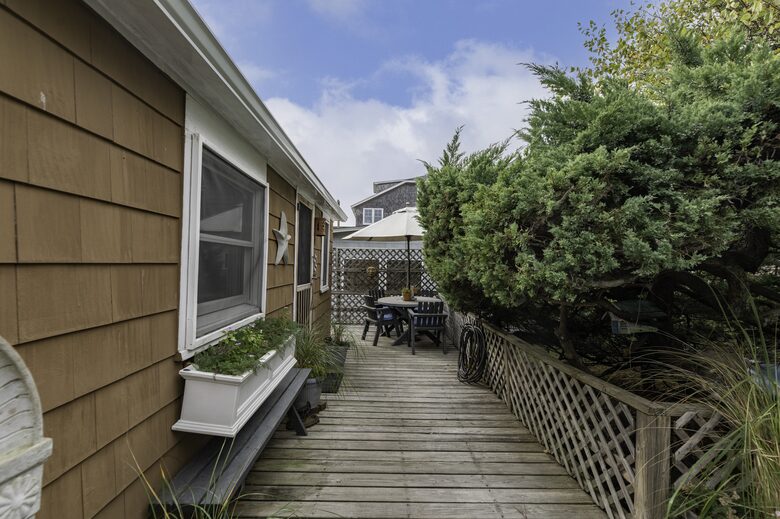 Front Deck