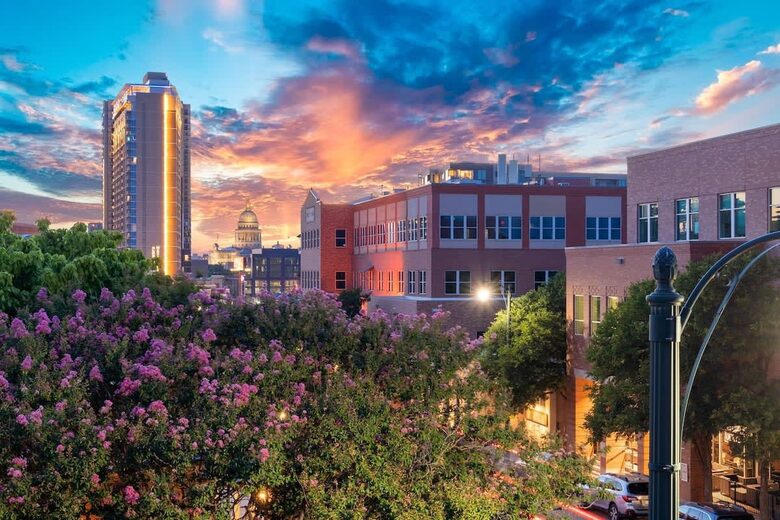 Architectural Gem in the Heart of East Austin - Austin, Texas
