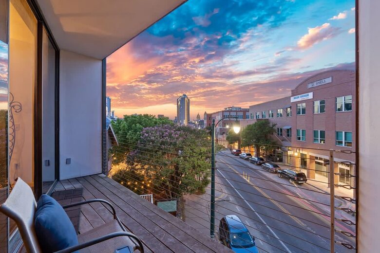 Architectural Gem in the Heart of East Austin - Austin, Texas