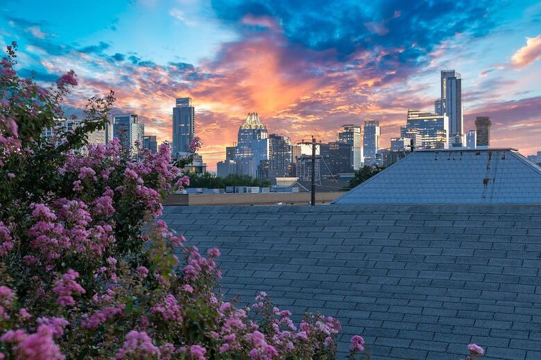 Architectural Gem in the Heart of East Austin - Austin, Texas