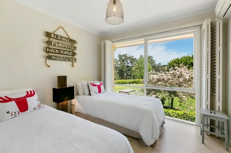 Nafplio | A Sophisticated Vineyard Escape in Red Hill South - Red Hill South, Australia