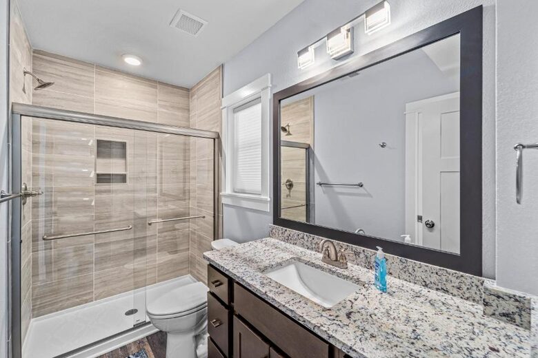 Bathroom 4
