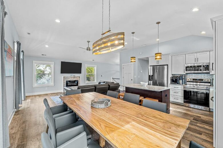Living/Dining/Kitchen