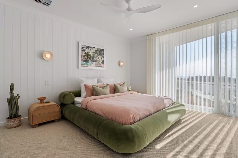 Palm Springs Meets the Coast | A Luxurious Beachfront Retreat - Aldinga Beach, Australia
