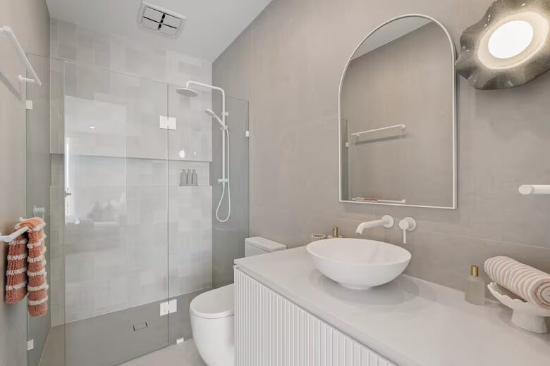 Palm Springs Meets the Coast | A Luxurious Beachfront Retreat - Aldinga Beach, Australia