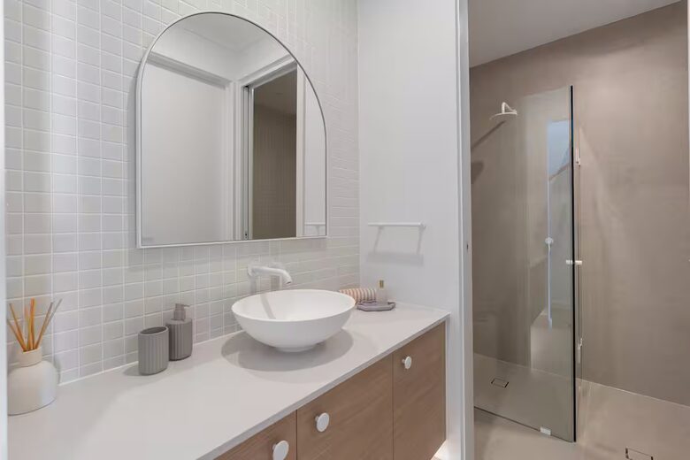 Palm Springs Meets the Coast | A Luxurious Beachfront Retreat - Aldinga Beach, Australia