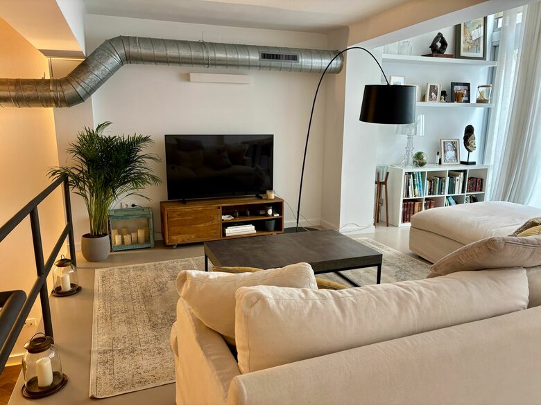 Casa Silvia - Barcelona, Spain