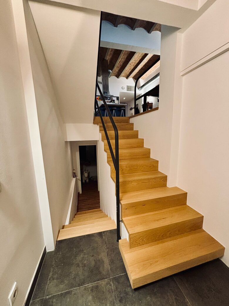 Casa Silvia - Barcelona, Spain
