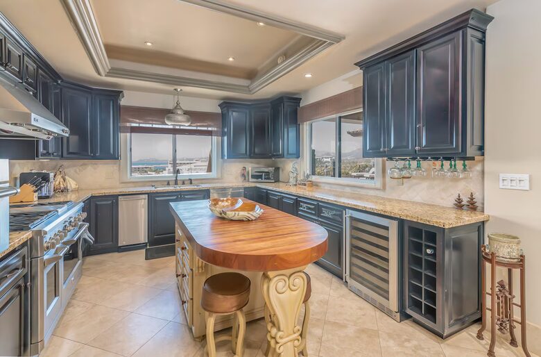 Sophisticated Villa with Panoramic Views & Resort Amenities - San Jose del Cabo, Mexico