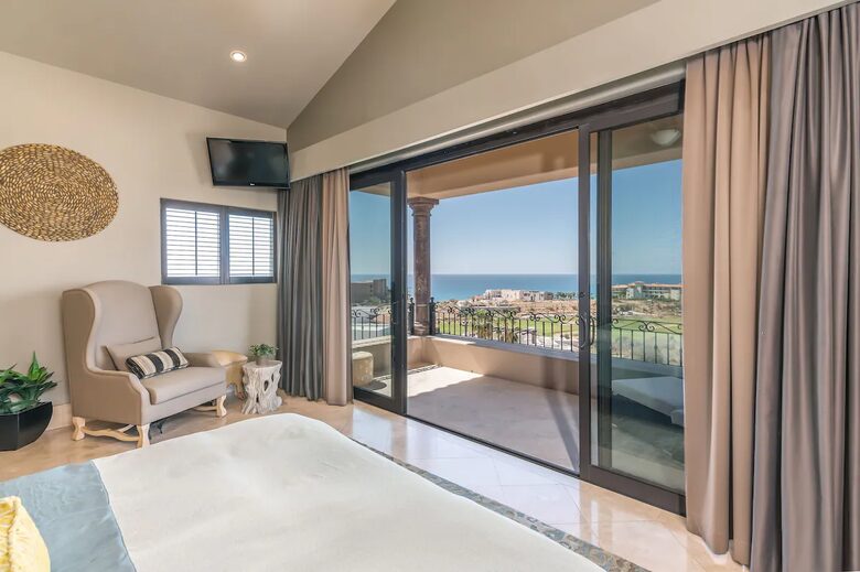Sophisticated Villa with Panoramic Views & Resort Amenities - San Jose del Cabo, Mexico