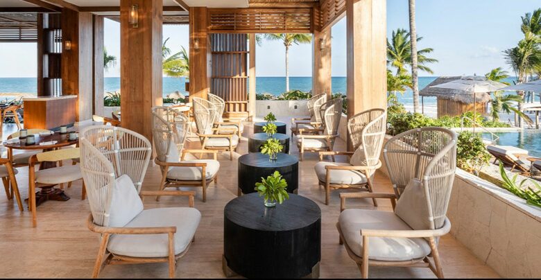 Luxurious Penthouse Retreat with Private Pool & Golf Access - Solidaridad, Mexico