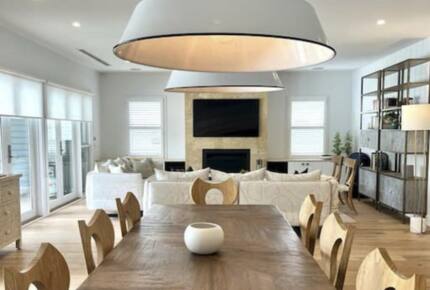 Beachside Bliss with a Stunning Pool & Outdoor Entertaining - Sorrento, Australia