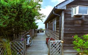 Cozy Fire Island Cottage Steps from the Water - Ocean Beach, New York