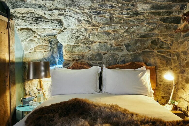 Kilmartin Castle | A 16th-Century Scottish Retreat - Kilmartin, United Kingdom