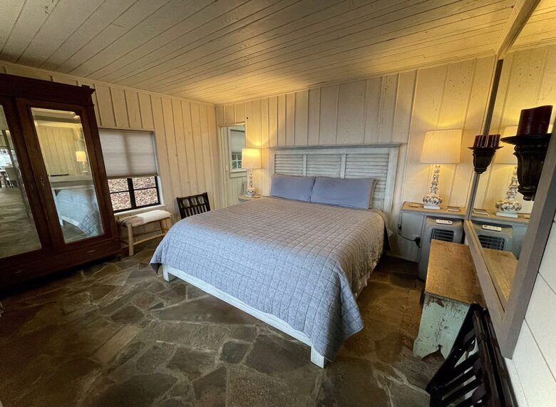 Timeless Elegance Meets Nature in the Heart of the Blue Ridge - Highlands, North Carolina