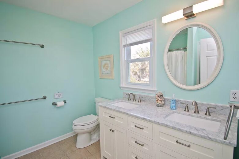 Oceanview Retreat with Private Pool & Tiki Bar - Emerald Isle, North Carolina