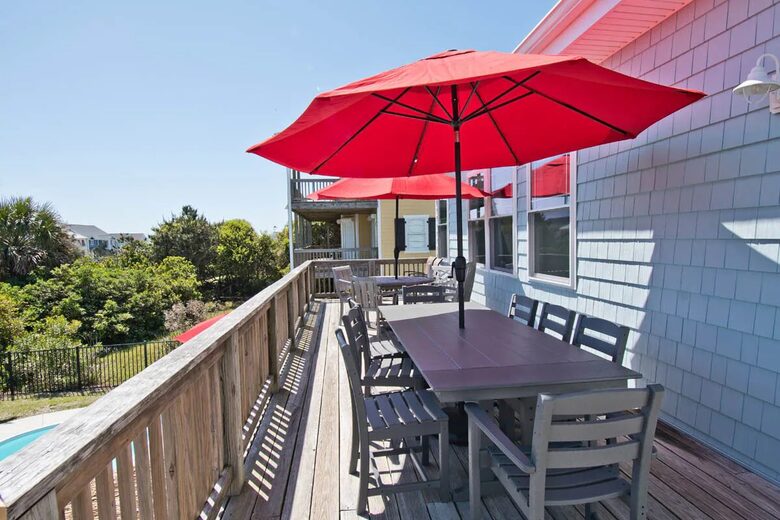 Oceanview Retreat with Private Pool & Tiki Bar - Emerald Isle, North Carolina