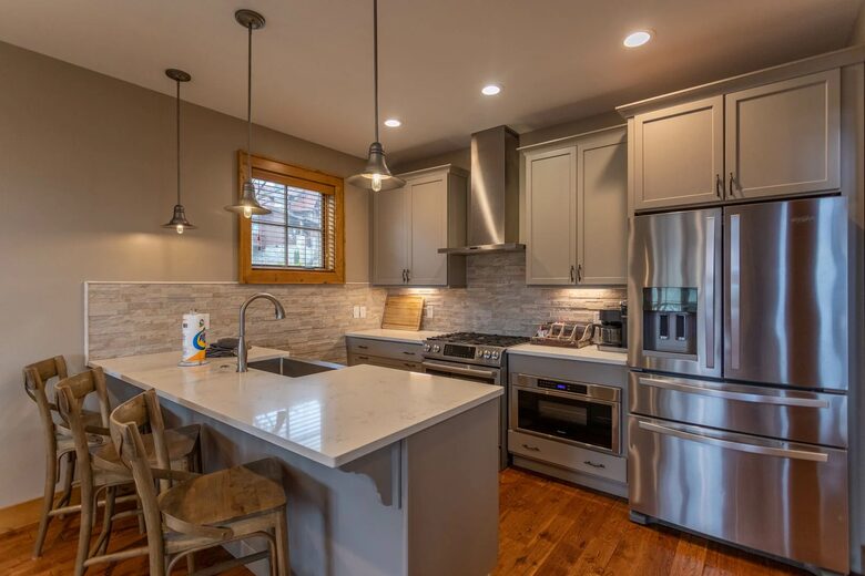 Modern Mountain Elegance in Eagles Nest - Banner Elk, North Carolina