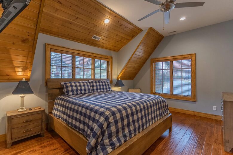 Modern Mountain Elegance in Eagles Nest - Banner Elk, North Carolina