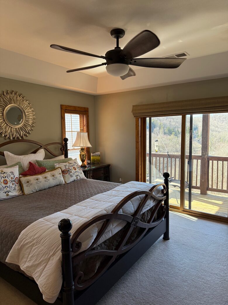 Elegant Banner Elk Retreat Near Ski Resorts - Banner Elk, North Carolina