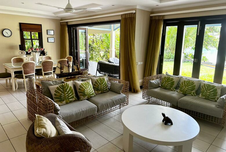 Beach House in Paradise garden - Eden Island, Victoria, Seychelles
