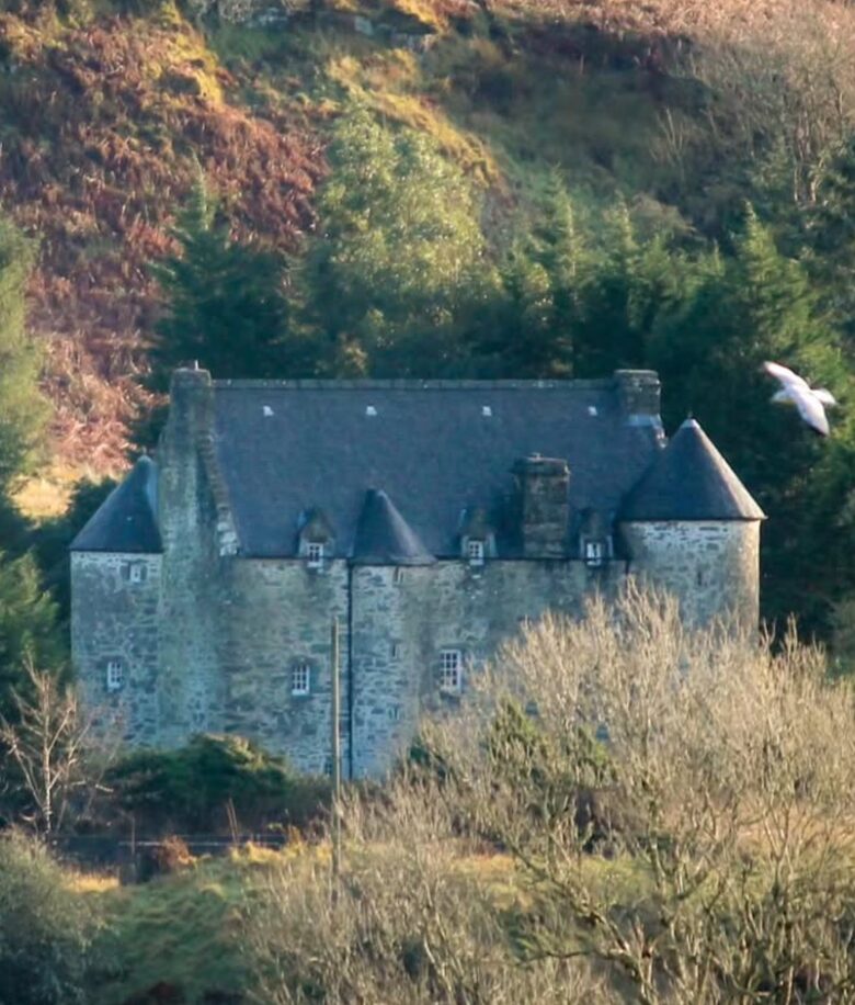 Kilmartin Castle | A 16th-Century Scottish Retreat - Kilmartin, United Kingdom