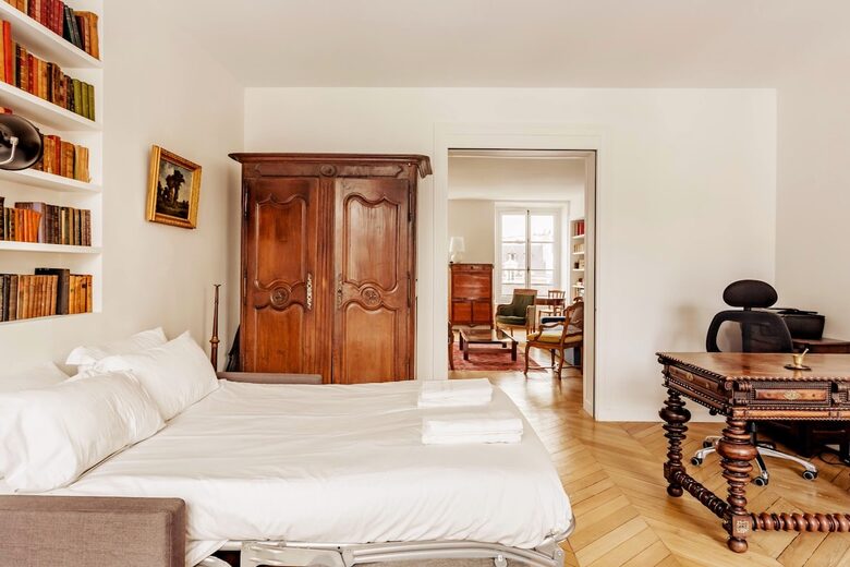 Exceptional Apartment in the heart of Paris - Paris, France