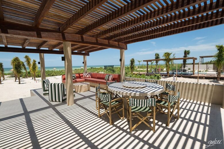 A Breathtaking Coastal Haven with Private Beachfront - San Benito, Mexico