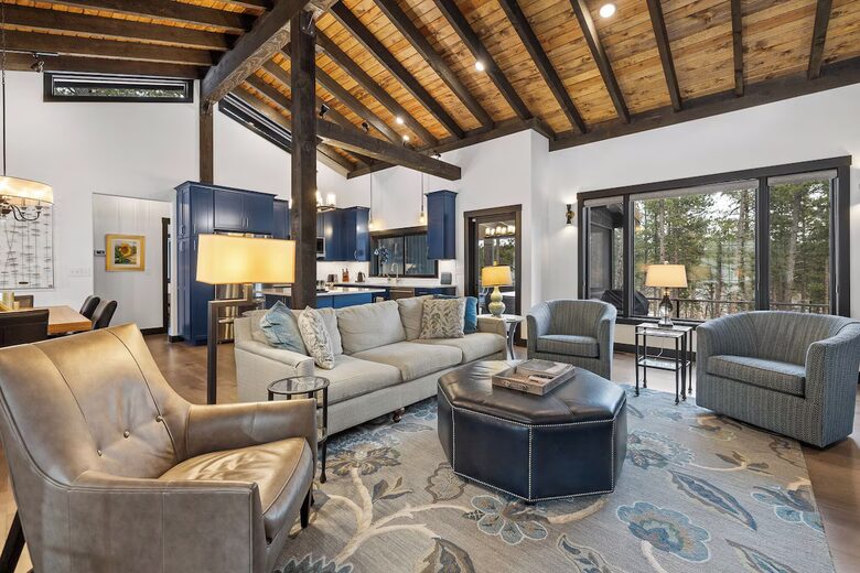 A Luxurious Retreat Between Iconic National Parks | Near Mt Rushmore! - Keystone, South Dakota