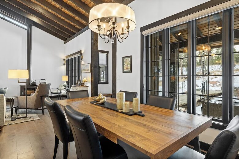 A Luxurious Retreat Between Iconic National Parks | Near Mt Rushmore! - Keystone, South Dakota