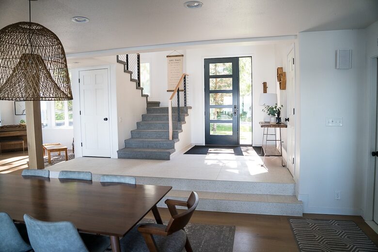 120 Feet of Private Shoreline & Modern Comfort - Battle Lake, Minnesota