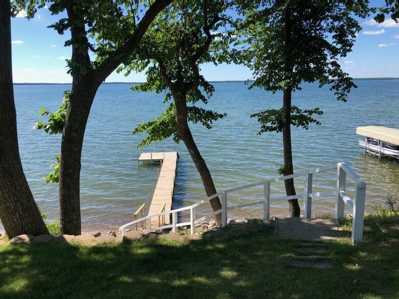 120 Feet of Private Shoreline & Modern Comfort - Battle Lake, Minnesota