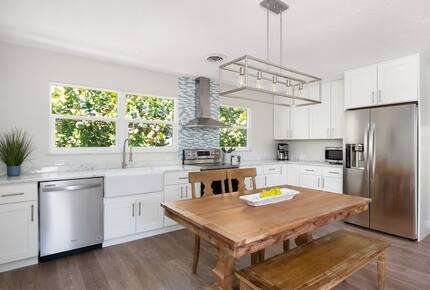 Coastal Charm Steps from the Beach - Vero Beach, Florida