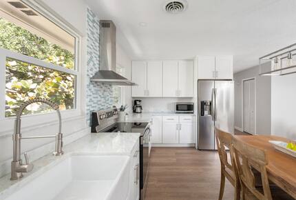 Coastal Charm Steps from the Beach - Vero Beach, Florida