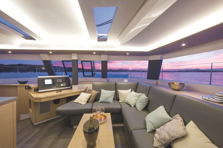 All-Inclusive 7-night TradeWinds AQUA Experience in St. Martin on TW52 Catamaran with Crew - Marigot, Sint Maarten (Dutch part)