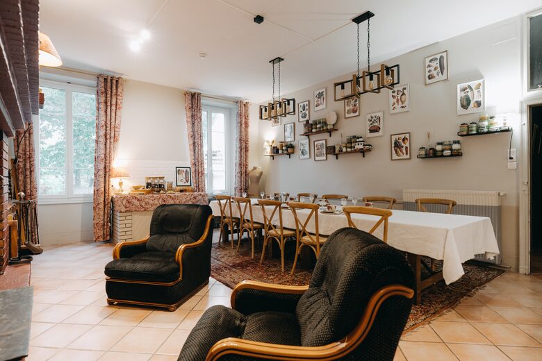 Exquisite Countryside Haven with Modern Amenities - Saint-Élix-le-Château, France