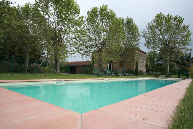 Exquisite Countryside Haven with Modern Amenities - Saint-Élix-le-Château, France