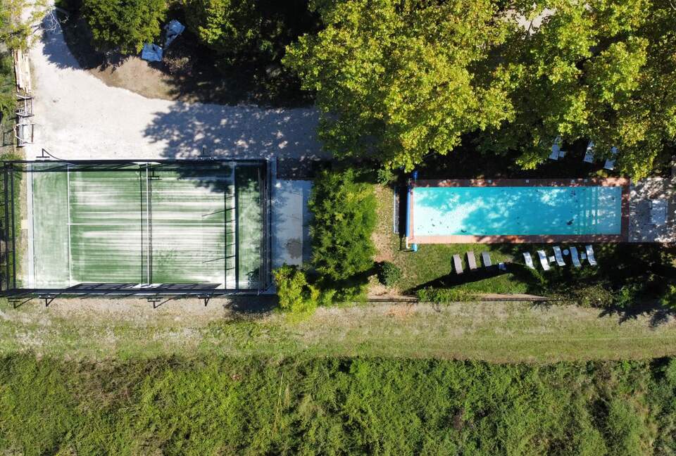 Exquisite Countryside Haven with Modern Amenities - Saint-Élix-le-Château, France