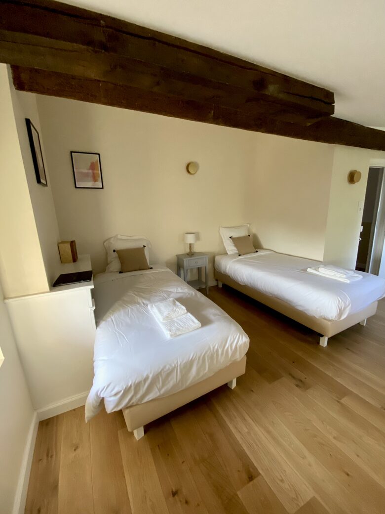 Exquisite Countryside Haven with Modern Amenities - Saint-Élix-le-Château, France
