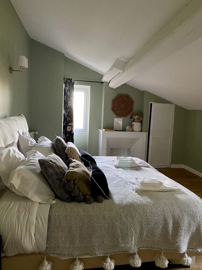 Exquisite Countryside Haven with Modern Amenities - Saint-Élix-le-Château, France
