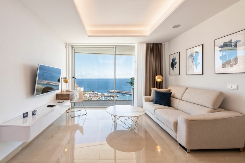 Luxury Living with Outdoor Oasis and Panoramic Ocean Vistas - Puerto Rico, Gran Canaria, Spain