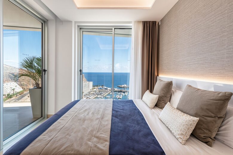 Luxury Living with Outdoor Oasis and Panoramic Ocean Vistas - Puerto Rico, Gran Canaria, Spain