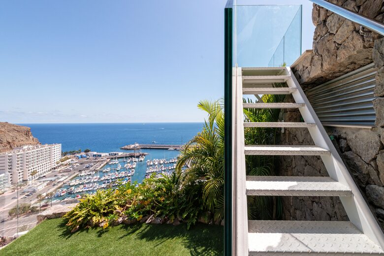 Luxury Living with Outdoor Oasis and Panoramic Ocean Vistas - Puerto Rico, Gran Canaria, Spain