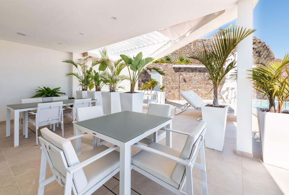 Luxury Living with Outdoor Oasis and Panoramic Ocean Vistas - Puerto Rico, Gran Canaria, Spain