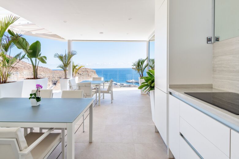 Luxury Living with Outdoor Oasis and Panoramic Ocean Vistas - Puerto Rico, Gran Canaria, Spain