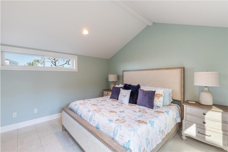 A Coastal Escape with Sweeping Ocean Views - Bodega Bay, California