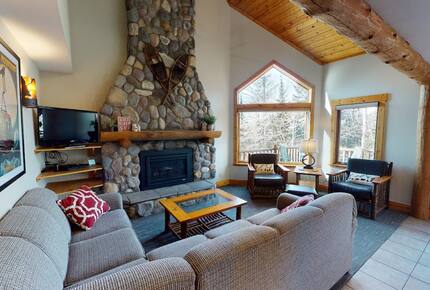 Ski-In/Ski-Out Luxury in Lutsen - Lutsen, Minnesota